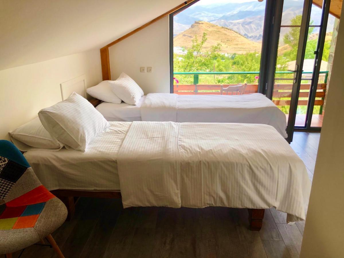 Green Stone Boutique Hotel Yeghegnadzor Esterno foto