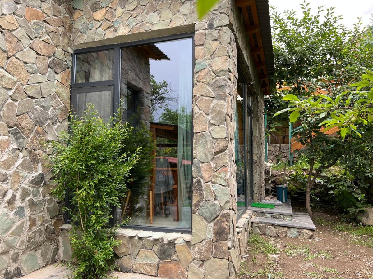 Green Stone Boutique Hotel Yeghegnadzor Esterno foto