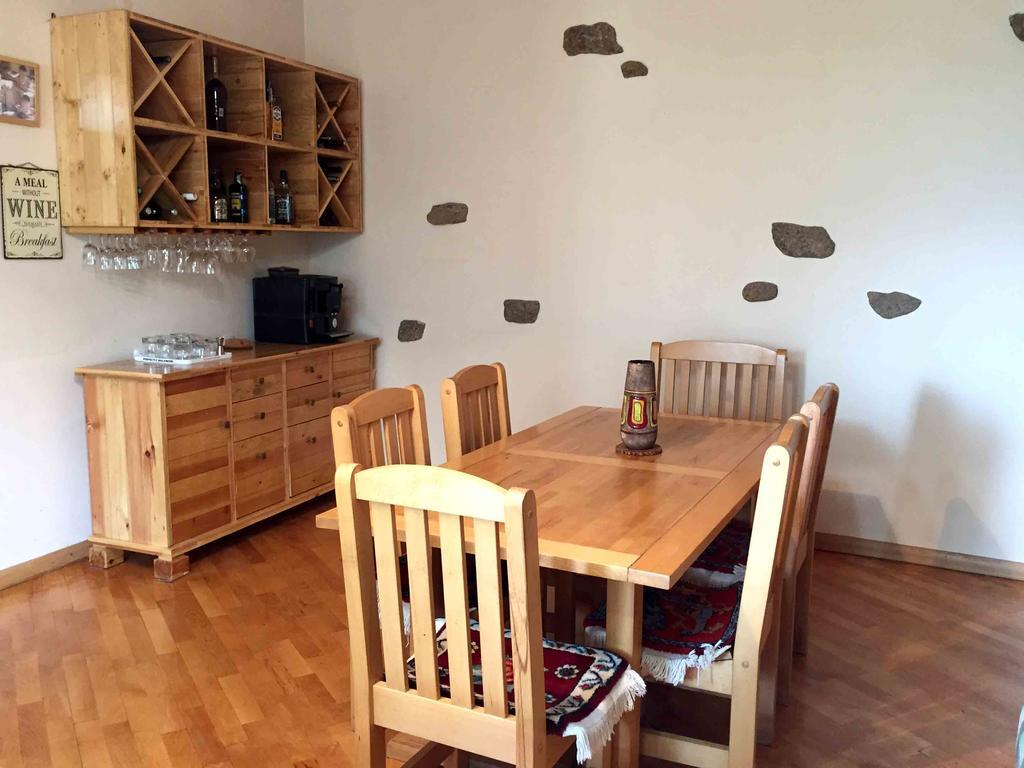 Green Stone Boutique Hotel Yeghegnadzor Esterno foto