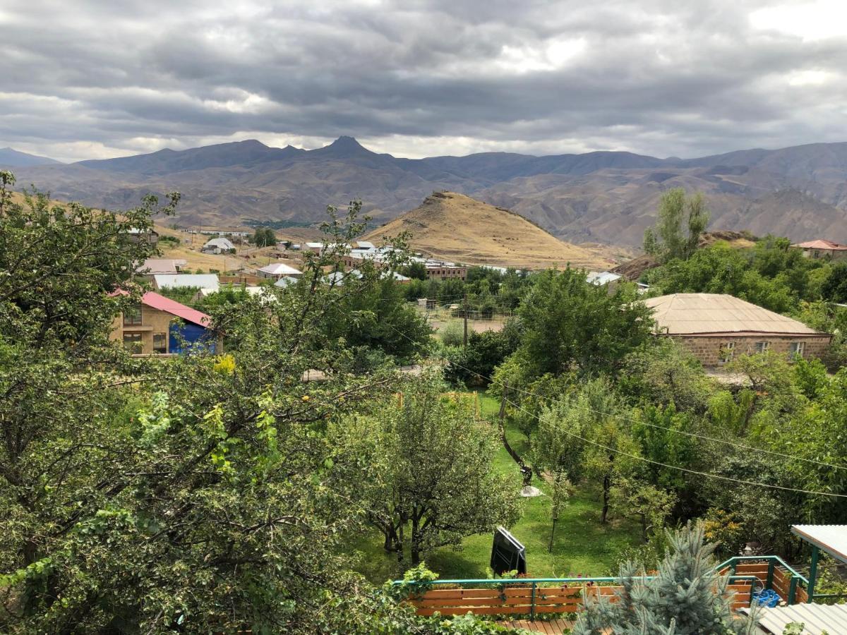 Green Stone Boutique Hotel Yeghegnadzor Esterno foto
